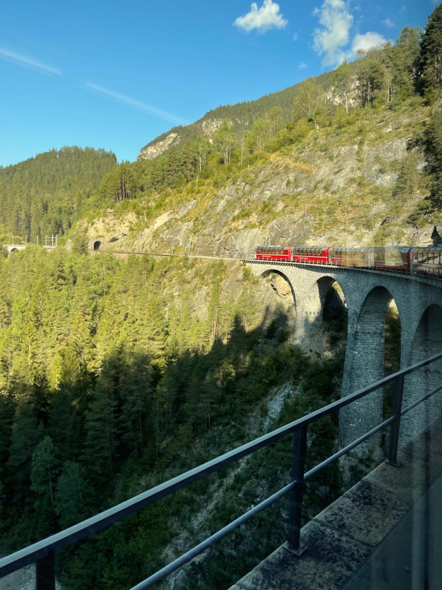 Apartmán Haus Albula Alvaneu Exteriér fotografie